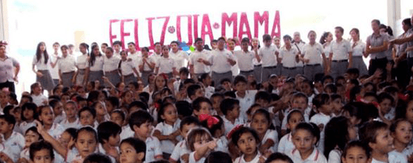 Mañanitas a Mamá / Plantel Valle Alto