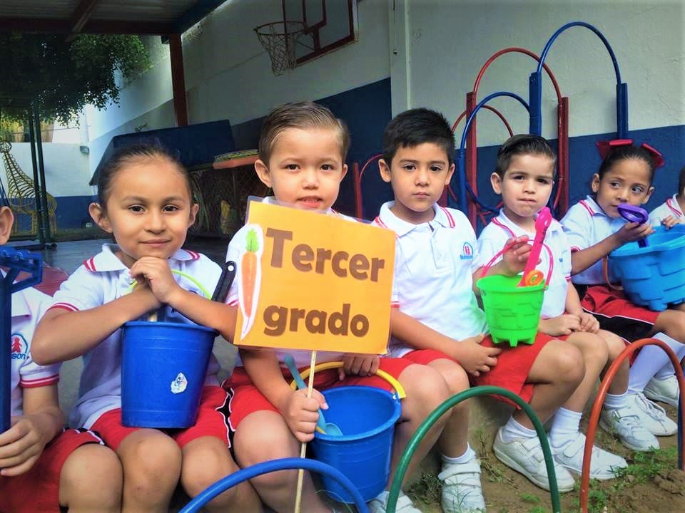Siembra en Parcela | Preescolar Chapultepec