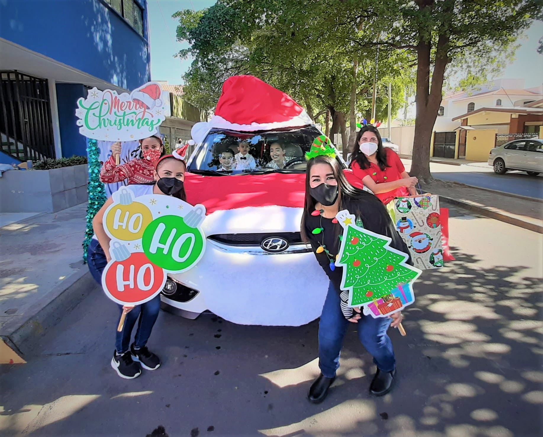 Caravana Navide a Plantel Chapultepec Instituto Mar a