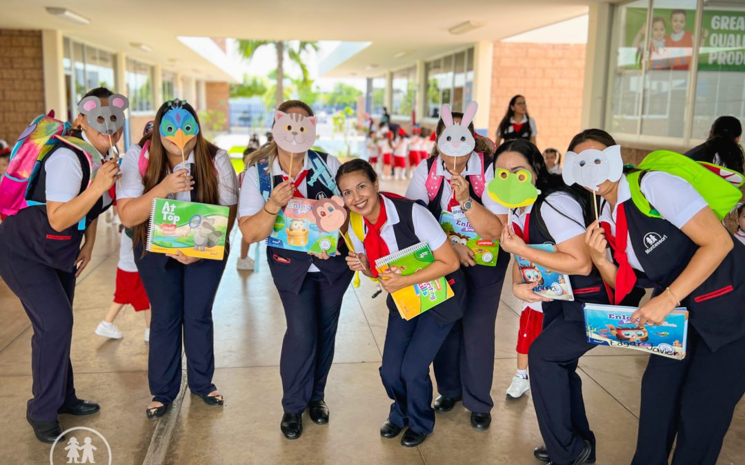 Entrega de libros | Preescolar Campus Valle Alto