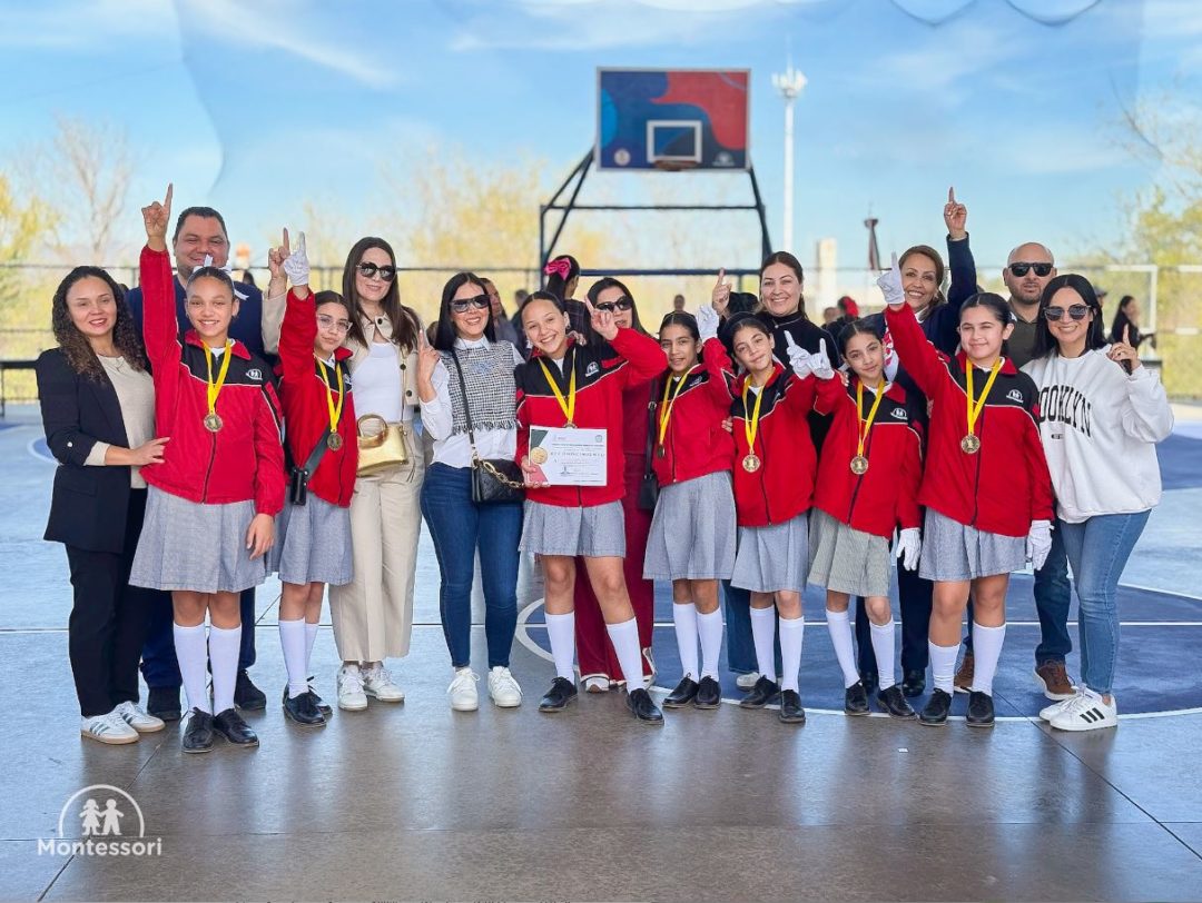 Escoltas de Primaria Campeonas de Zona Escolar